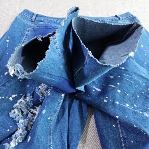 Ashley Stewart Jeans Size 24 (44x26) Distressed Paint Splatter Rhinestones NWT - Picture 4 of 16